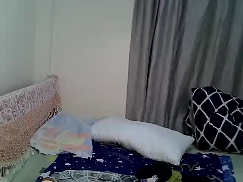 Snapshot of Sexxyjey chatting on 05-19-26, 06:04 Sexxyjey online show from 05-19-26, 06:04