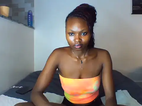 Lanita Lata online show from 05-18-26, 07:40