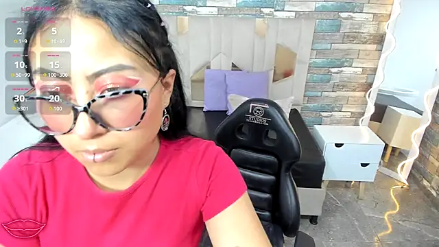 Amhira Tay online show from 07-04-26, 07:18