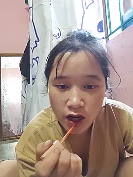 Snapshot of Ninaa01 chatting on 05-27-26, 04:42 Ninaa01 online show from 05-27-26, 04:42