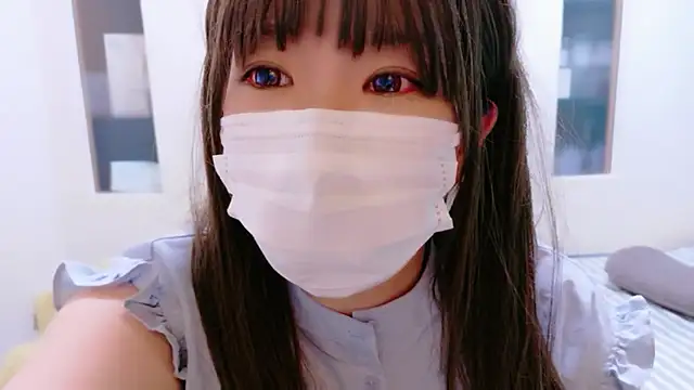 Snapshot of Mafuyu_0x0 chatting on 06-17-26, 04:28 Mafuyu 0x0 online show from 06-17-26, 04:28