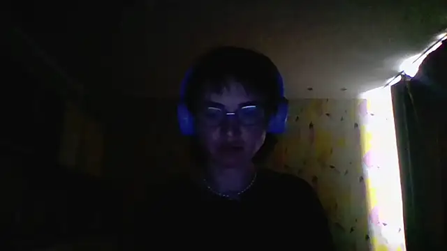 Snapshot of Diana_sosala chatting on 06-19-26, 10:43 Diana sosala online show from 06-19-26, 10:43