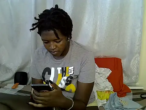 Lorainebabes online show from 06-19-26, 05:24