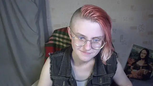   Freya    online show from 06-24-26, 04:38