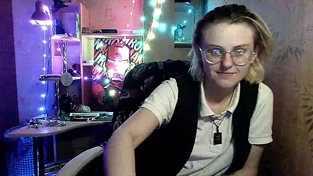   Freya    online show from 05-18-26, 10:03