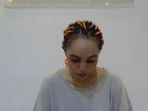 silk couple1 online show from 06-06-26, 06:35