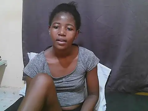 Sweet-tatiana online show from 06-21-26, 09:31