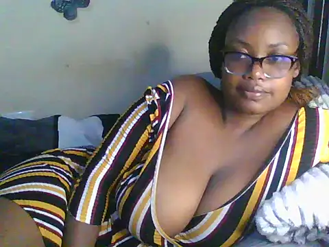 Snapshot of Sexy-Mish chatting on 06-02-26, 04:01 Sexy-Mish online show from 06-02-26, 04:01
