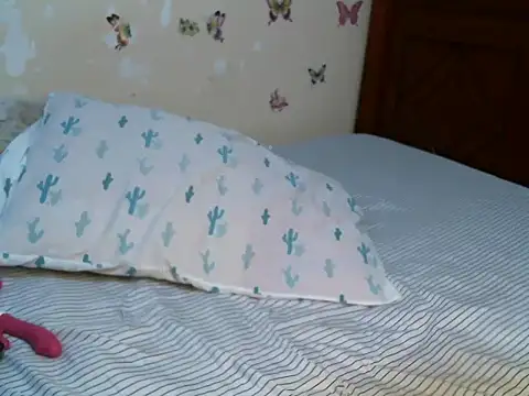 pinkeie  online show from 05-21-26, 03:59