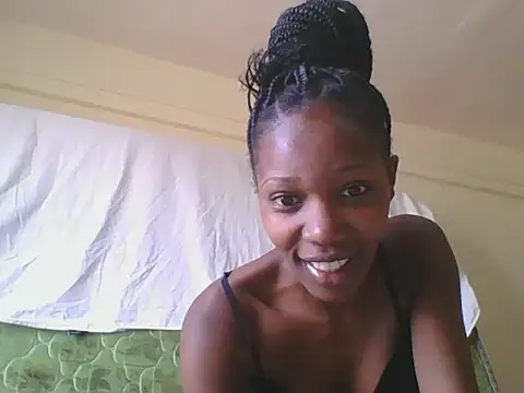 Snapshot of Sexycarll9 chatting on 06-08-26, 10:38 Sexycarll9 online show from 06-08-26, 10:38