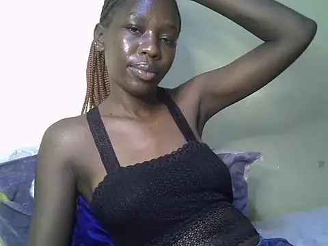 Simplyloy33 online show from 05-19-26, 06:48