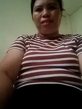 -Yeyi- online show from 06-02-26, 11:21