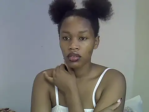 ANGEL MIA23 online show from 05-28-26, 01:46