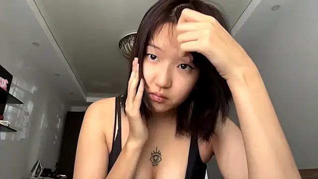 Snapshot of neonami chatting on 07-11-26, 05:30 neonami online show from 07-11-26, 05:30