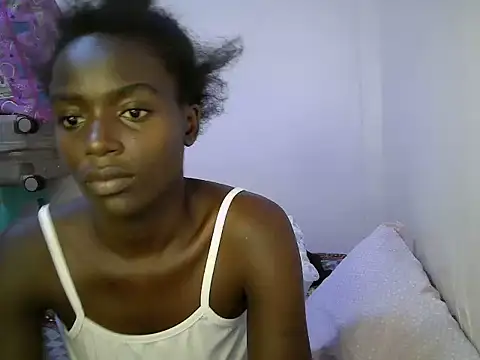 BUNNY BLISS1 online show from 05-31-26, 04:02