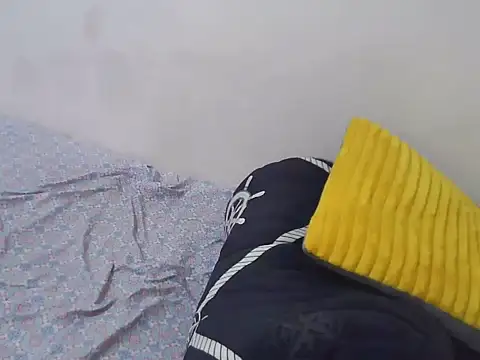 hotcandy001 online show from 06-12-26, 10:02