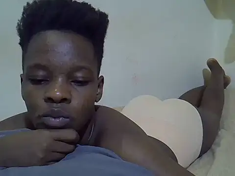 slender queen15 online show from 06-28-26, 07:14
