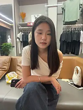 yu598188 online show from 05-15-26, 12:14