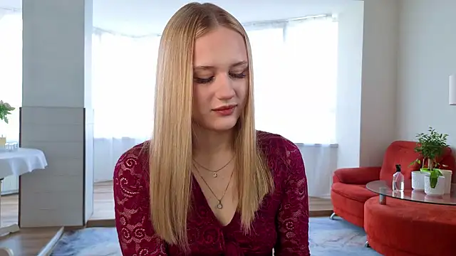 DanikaGudinas online show from 06-12-26, 05:05