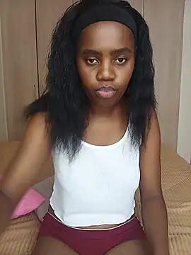 softglamqueen online show from 06-19-26, 07:14