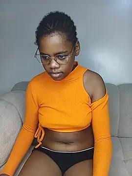 softglamqueen online show from 06-30-26, 03:28