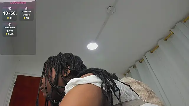 Snapshot of Ayanaa_Ebony_ chatting on 06-21-26, 11:16 Ayanaa Ebony online show from 06-21-26, 11:16