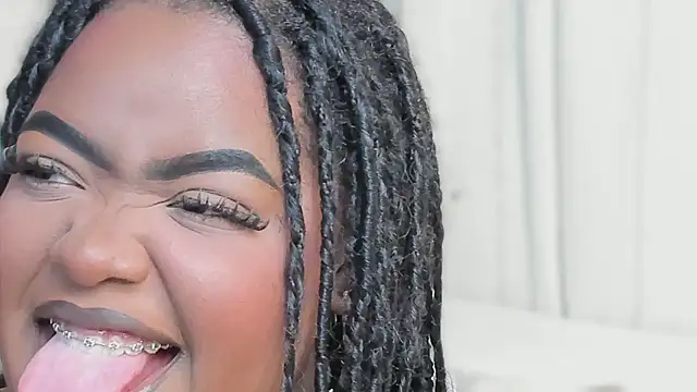Snapshot of Ayanaa_Ebony_ chatting on 06-06-26, 11:15 Ayanaa Ebony online show from 06-06-26, 11:15