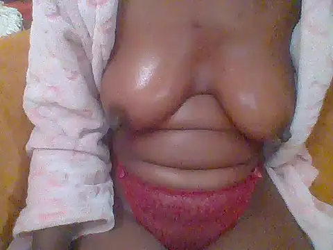 CreampyQueen1 online show from 06-23-26, 09:46