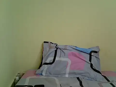 Snapshot of sexxydollyy chatting on 06-16-26, 09:26 sexxydollyy online show from 06-16-26, 09:26