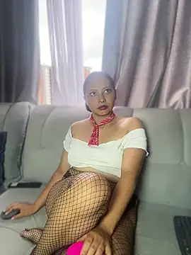 Snapshot of Catalina_kiss chatting on 05-16-26, 08:52 Catalina kiss online show from 05-16-26, 08:52