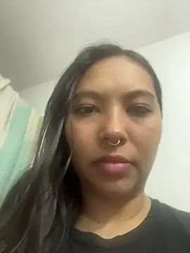 Snapshot of Catalina_kiss chatting on 07-18-26, 04:15 Catalina kiss online show from 07-18-26, 04:15