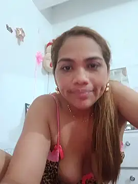 Snapshot of NaughtyMorenna chatting on 06-14-26, 04:14 NaughtyMorenna online show from 06-14-26, 04:14