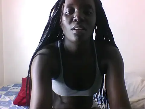 Snapshot of LatishLava chatting on 06-14-26, 03:02 LatishLava online show from 06-14-26, 03:02