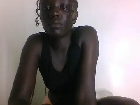 Snapshot of LatishLava chatting on 05-23-26, 11:26 LatishLava online show from 05-23-26, 11:26