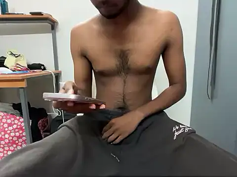 male18in online show from 06-07-26, 01:05