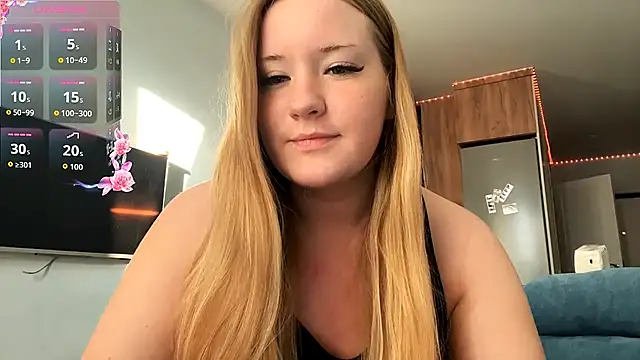 Lisi Kiss  online show from 06-14-26, 05:36