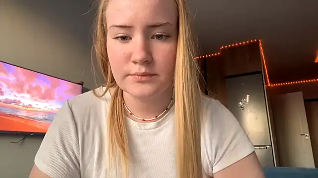Lisi Kiss  online show from 05-24-26, 06:08