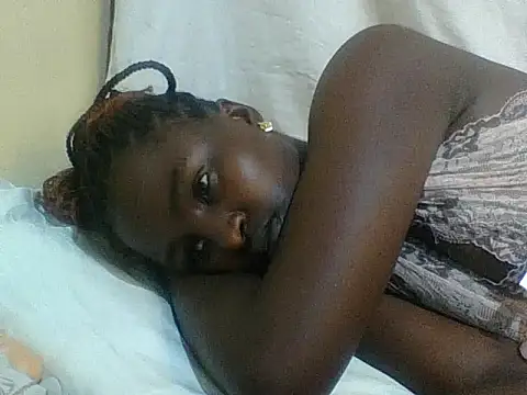 Snapshot of Sexxy-skinny chatting on 06-29-26, 02:40 Sexxy-skinny online show from 06-29-26, 02:40