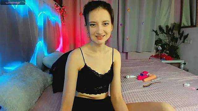 SummerLilaa online show from 06-07-26, 01:38