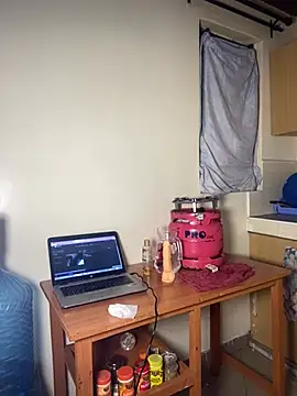 Naughty-dee online show from 05-15-26, 06:50