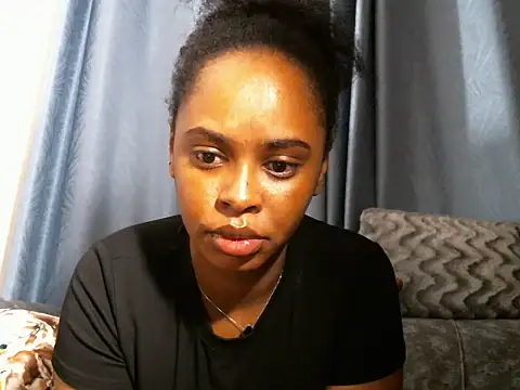 Snapshot of pretty_zii chatting on 07-08-26, 08:31 pretty zii online show from 07-08-26, 08:31