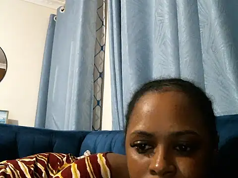pretty zii online show from 05-15-26, 05:55