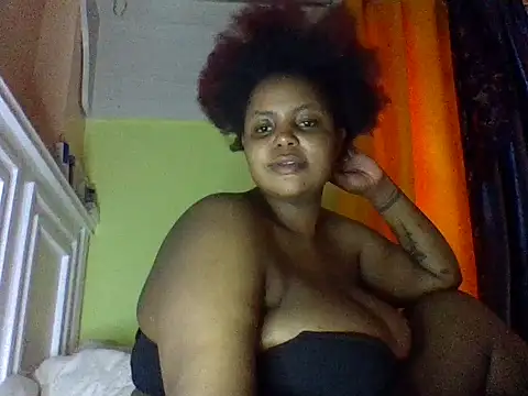 sexychubby22 online show from 06-06-26, 03:45