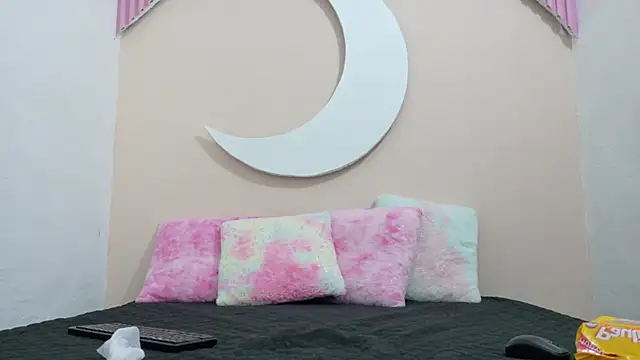 SamanthaLaurent online show from 05-31-26, 07:25