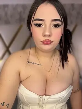 ValeriaCarter online show from 06-10-26, 12:39