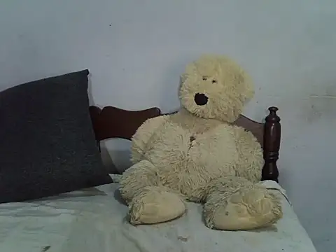 Bianca0011 online show from 05-31-26, 03:45