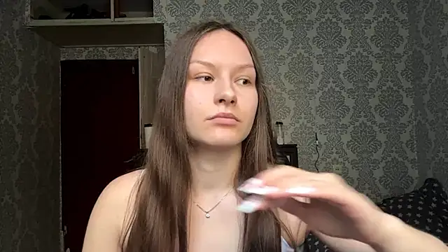ShaylaChong online show from 05-16-26, 04:33
