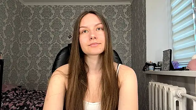 Snapshot of ShaylaChong chatting on 06-20-26, 04:06 ShaylaChong online show from 06-20-26, 04:06