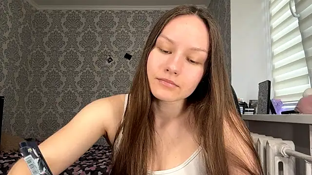 Snapshot of ShaylaChong chatting on 06-16-26, 06:13 ShaylaChong online show from 06-16-26, 06:13