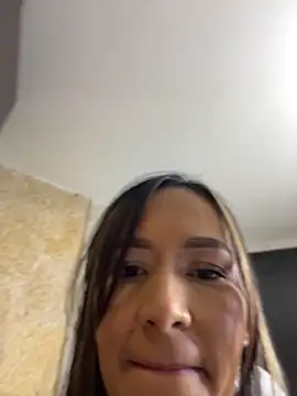 AshlyBella online show from 05-28-26, 02:12